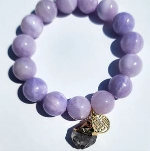 Lavender Jade bracelet